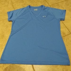 Under Armor t-shirt